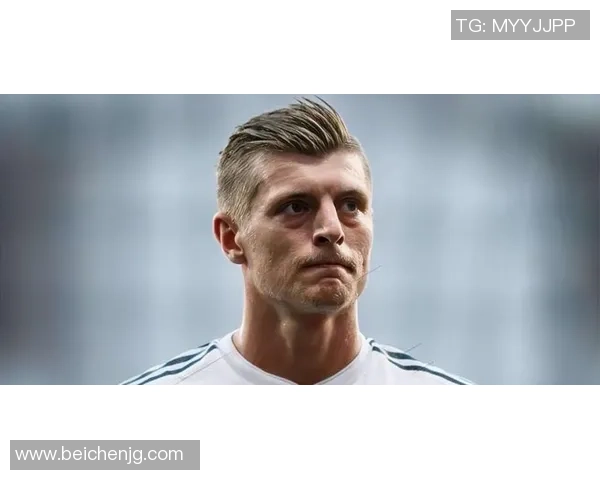 盘点当今足坛十大帅气球星排名谁是颜值与实力并存代表 盘点当今足坛十大帅气球星排名谁是颜值与实力并存代表